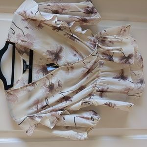 Express floral wrap blouse xs nwt